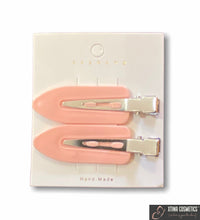 Load image into Gallery viewer, Hair Clips Xtina Cosmetics
