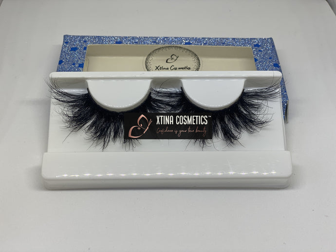 Tóxica Lash Xtina Cosmetics